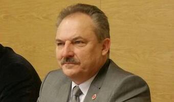 Jakubiak zapowiada redukcje urzędników