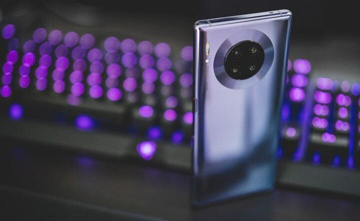 Telefon 5G, Mate30Pro / autor: Pixabay