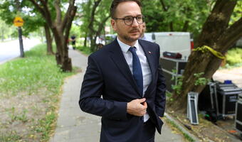 "Z jednej kawalerki zrobili trzy". Minister Buda reaguje