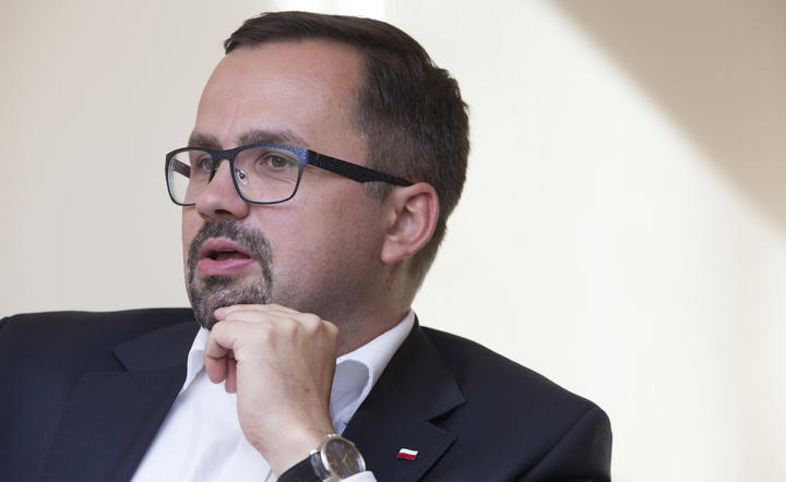 wiceminister infrastruktury Marcin Horała / autor: Fratria
