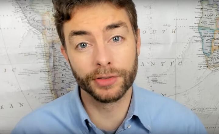 Paul Joseph Watson jest popularnym, brytyjskim publicystą / autor: fot. YouTube