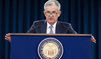 Fed tnie stopy w USA