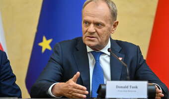 Tylko umowy śmieciowe w biurze premiera Tuska. Tak się tłumaczą