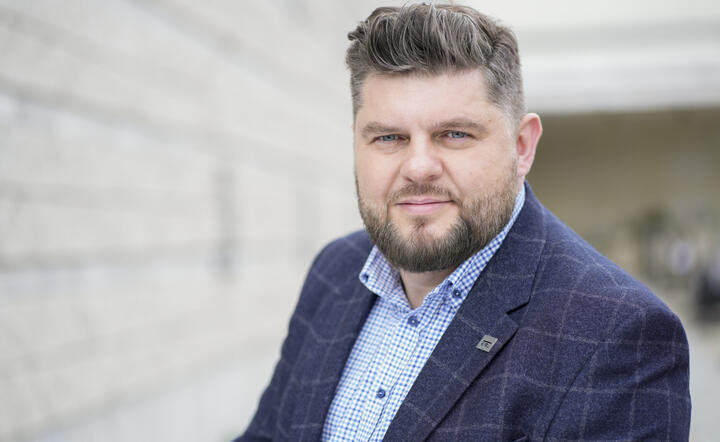 Gospodarka wobec wyzwań – jak wykorzystać technologię na rzecz zrównoważonego rozwoju?