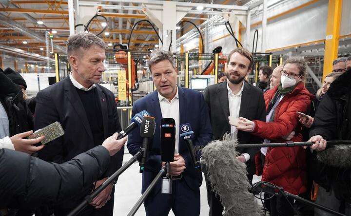 wicekanclerz i minister gospodarki Niemiec Robert Habeck / autor: fotoserwis PAP