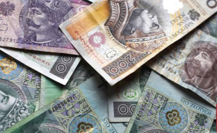 Prokuratura: 31 osób z zarzutami w sprawie o handel fakturami VAT