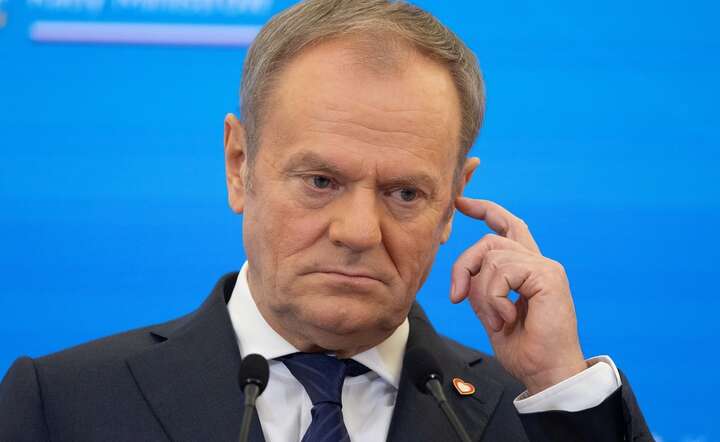 Premier Donald Tusk rządzi mając coraz mniejsze poparcie społeczne / autor: Fratria / AW