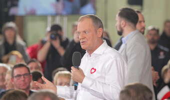 Co Tusk chce załatwić w Paryżu i Berlinie?