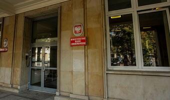 Ministerstwo Nauki: Firmy powinny tworzyć fundusze wspierające start-upy