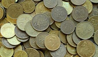 Alimenciarze winni nawet 11,5 mld złotych