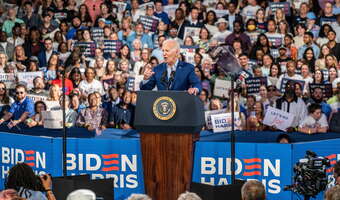 Zagubiony jak Biden. Gazeta apeluje: "Wycofaj się!"