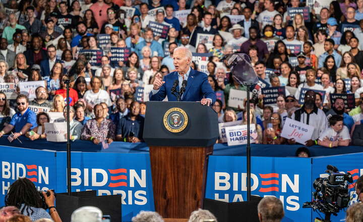 Prezydent Biden w Karolinie Północnej / autor: PAP/EPA/STAN GILLILAND
