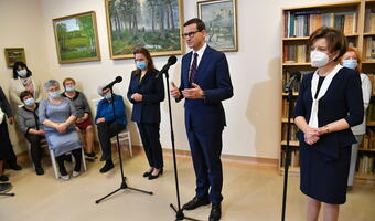 "SE": Premier Morawiecki i długo, długo nikt