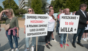 Polityczny lans z wykorzystaniem najemców z programu Mieszkanie Plus, czyli kolejna hucpa opozycji