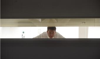 Zły dzień dla biznesu. Petru rzuca politykę