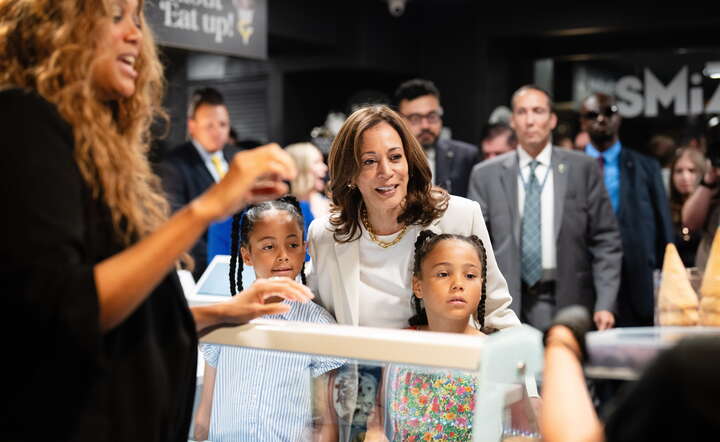 Wiceprezydentka USA Kamala Harris / autor: PAP/EPA/ERIN SCHAFF / POOL
