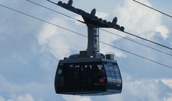 Kolejka linowa w Warszawie? Kontrowersyjna gondola nad Wisłą