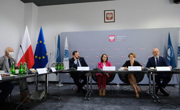 Konferencja prasowa w Ministerstwie Rozwoju / autor: PAP/Mateusz Marek