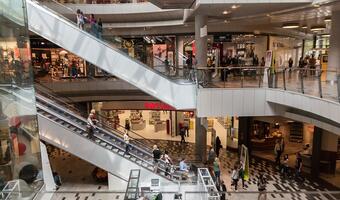 Niższy wskaźnik ufności konsumenckiej