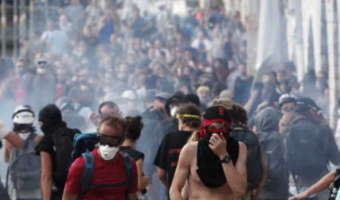 Protesty przeciw szczytowi G7