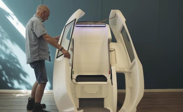 SARCO X - New Suicide Machine from Philip Nitschke / autor: Sarco X, YouTube