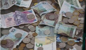 Złoty z podstawą do umocnienia