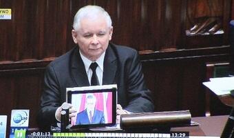 Kopacz zakazuje wystąpienia, Gliński przemawia z tabletu, czyli technologia debaty nad wotum nieufności