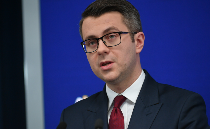 rzecznik rządu Piotr Müller / autor: PAP/Marcin Obara