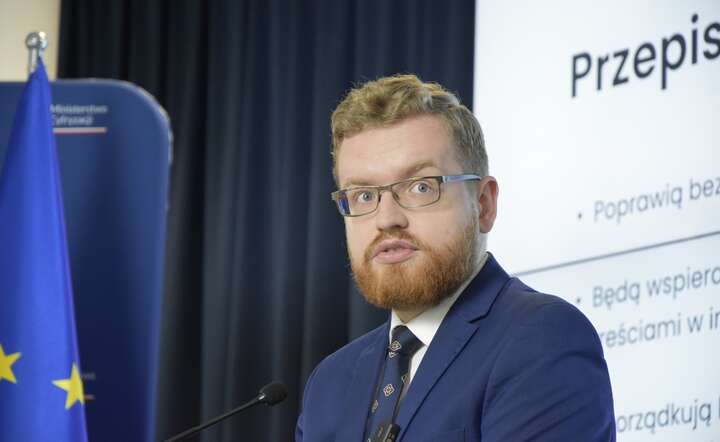 Wiceminister cyfryzacji: mObywatel będzie rozwijany