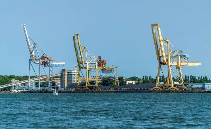 Port w Świnoujściu - nabrzeże / autor: Fratria / AS