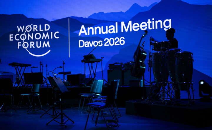 Ostatnie przygotowania do szczytu w Davos / autor: PAP/EPA/GIAN EHRENZELLER