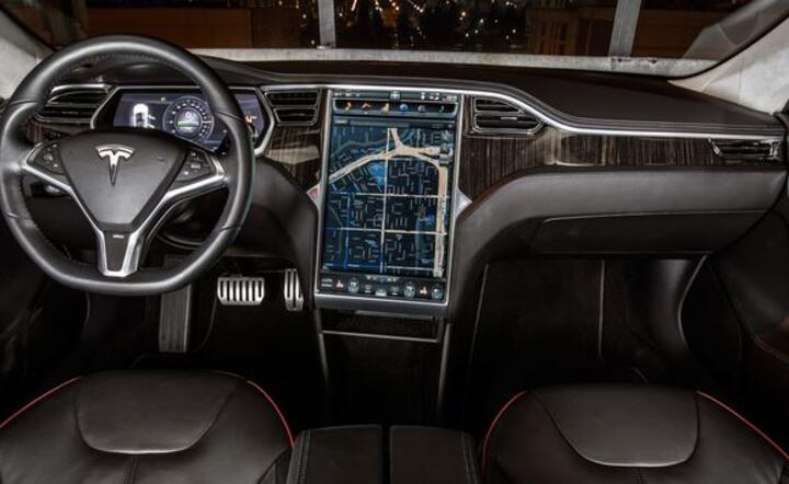 Źródło: http://www.automobilemag.com