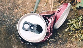 „Energetyki” teraz tak jak papierosy i alkohol