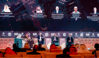 Prezes NBP na prestiżowej konferencji w Arabii Saudyjskiej