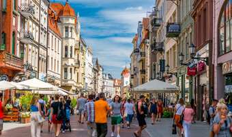 Przybysze zostawiają u nas dziesiątki miliardów złotych
