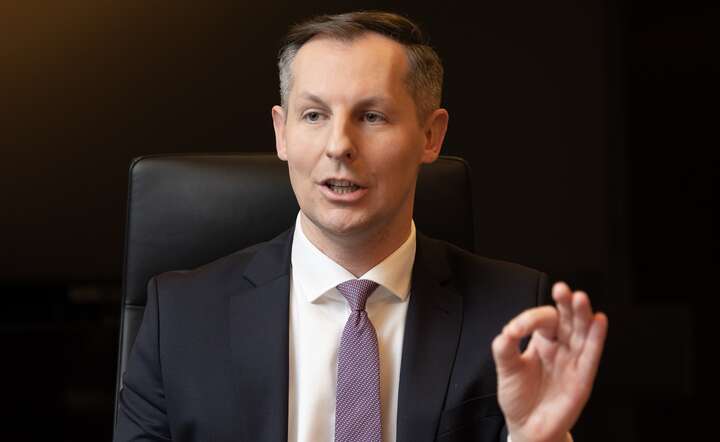 Prezes UOKiK Tomasz Chróstny: należy się zastanowić nad wprowadzeniem podatku od nadmiarowych zysków banków / autor: Fratria / Andrzej Wiktor