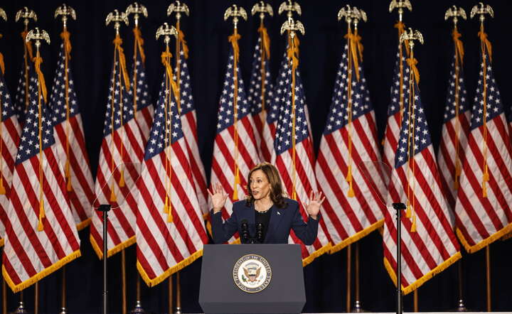 Wiceprezydent Kamala Harris prowadzi kampanię w West Allis w stanie Wisconsin / autor: JEFFREY PHELPS/EPA/PAP