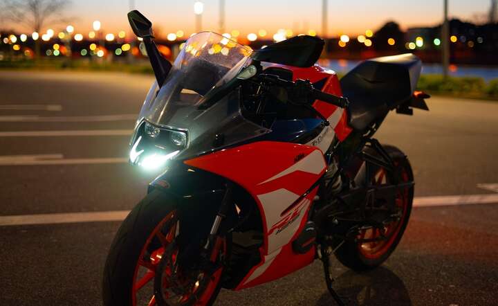 Upadek legendy! Świat motoryzacji w szoku