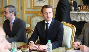 Macron mobilizuje wojsko przeciwko demonstrantom
