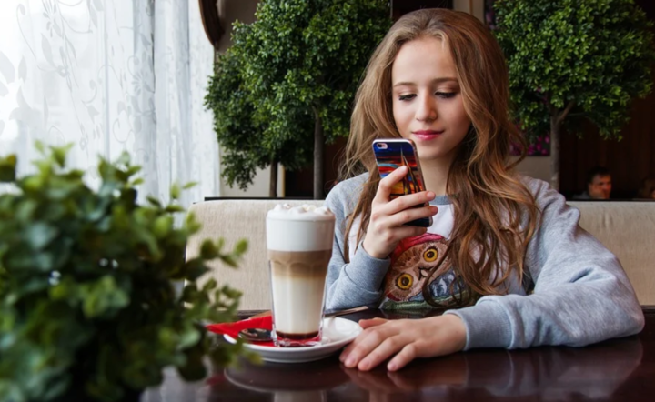 Meta: Urządzenia mobilne mają większy zasięg niż telewizja