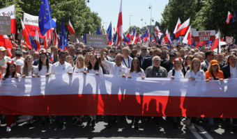 Szef MAP: Tusk i Wałęsa chcą odebrać Polakom szansę na dobrobyt