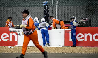 F1: wyścig w Silverstone przerwany z powodu groźnego wypadku