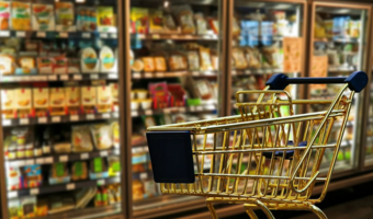 Nie tylko „Biedronka". Teraz Kaufland, Eurocash i Intermarche podejrzane o wymuszanie rabatów
