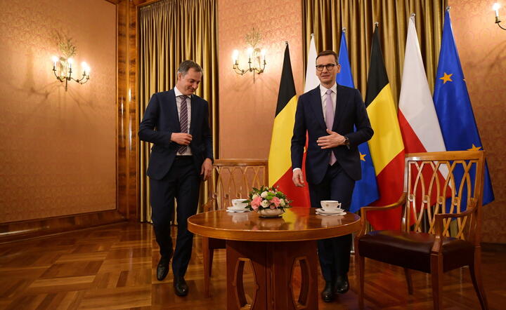 Mateusz Morawiecki, Alexander De Croo / autor: PAP/Marcin Obara