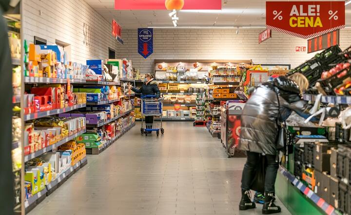 UOKiK: informacje o promocjach cenowych mogą nie być czytelne dla klientów / autor: Fratria / AS