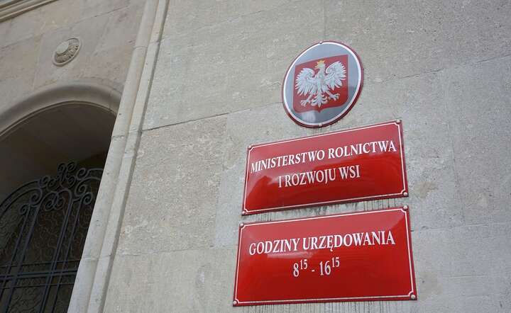 Strajk okupacyjny rolników w budynku resortu rolnictwa
