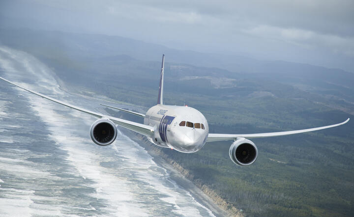 dreamliner PLL LOT / autor: lot.com