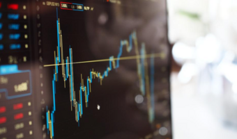Niepewna końcówka tygodnia na rynkach finansowych